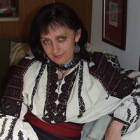 Дара Корній