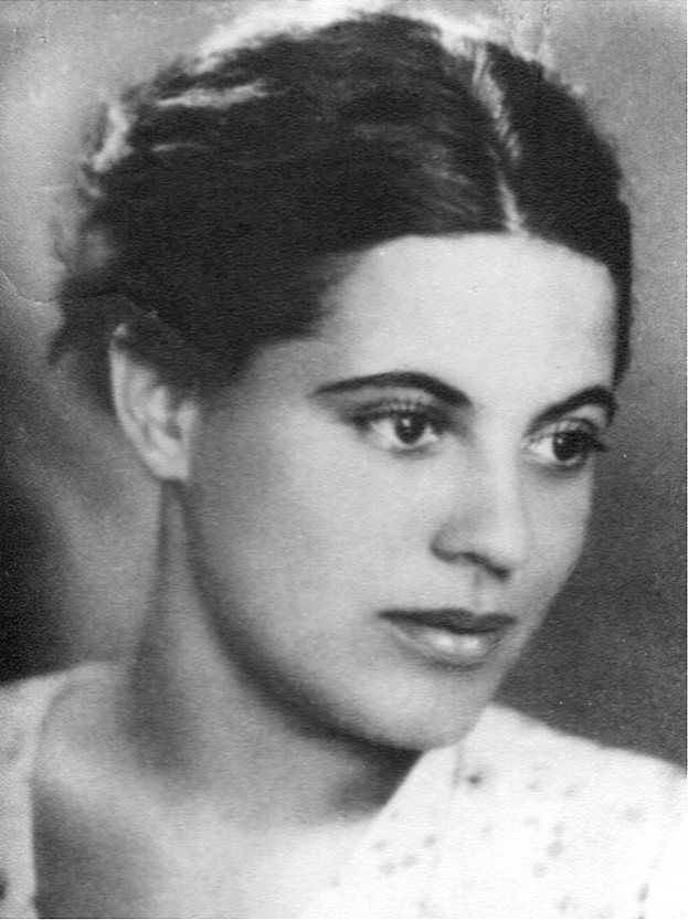 Magda Isanos