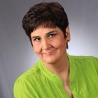 Elaine Manders