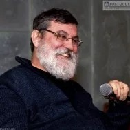 Jose Milhazes