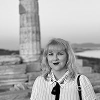 Amy Kuivalainen