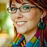Lora Innes profile picture