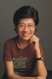 งามพรรณ เวชชาชีวะ