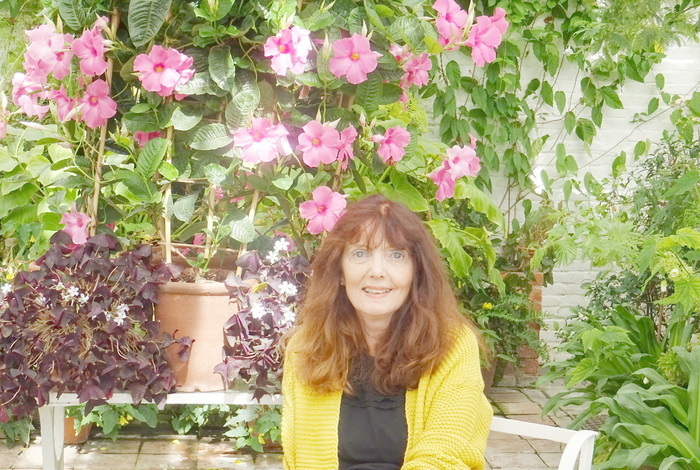 Kathryn Hollingworth