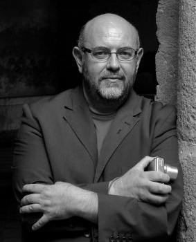 Antón Castro
