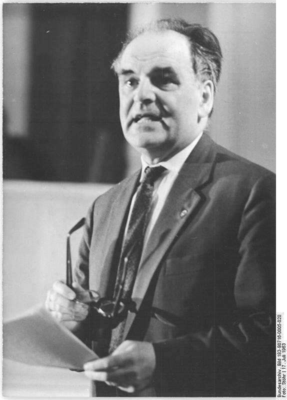 Ernst Engelberg