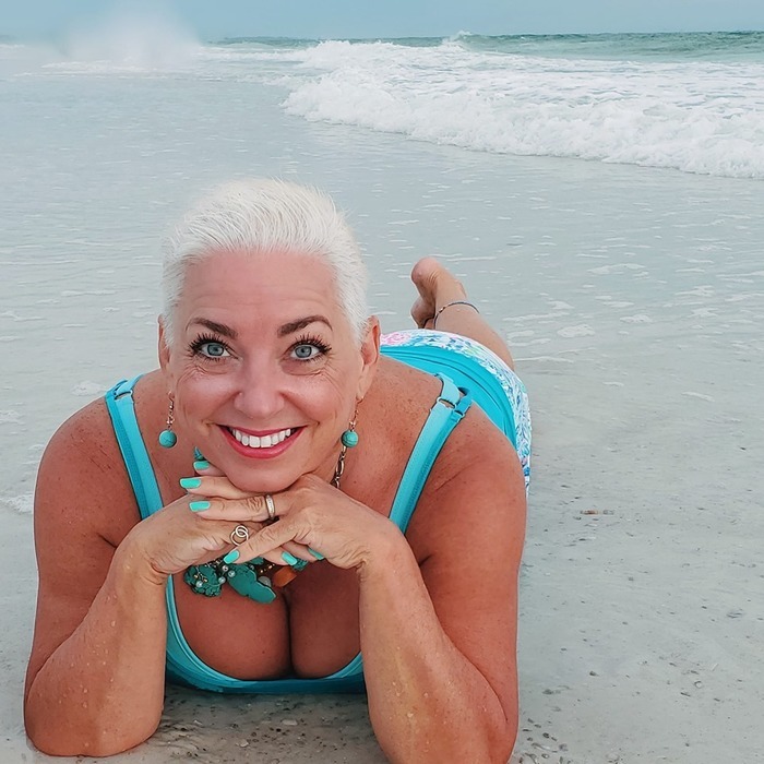 Lynnette Adair