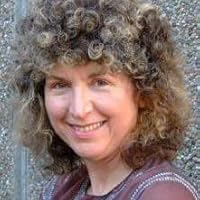 Caroline Lawrence
