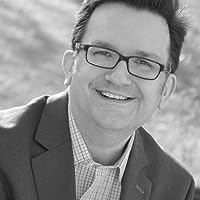 Kenneth Womack