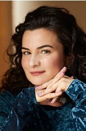 Maral Noshad Sharifi