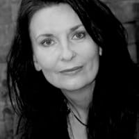 Samantha Hayes