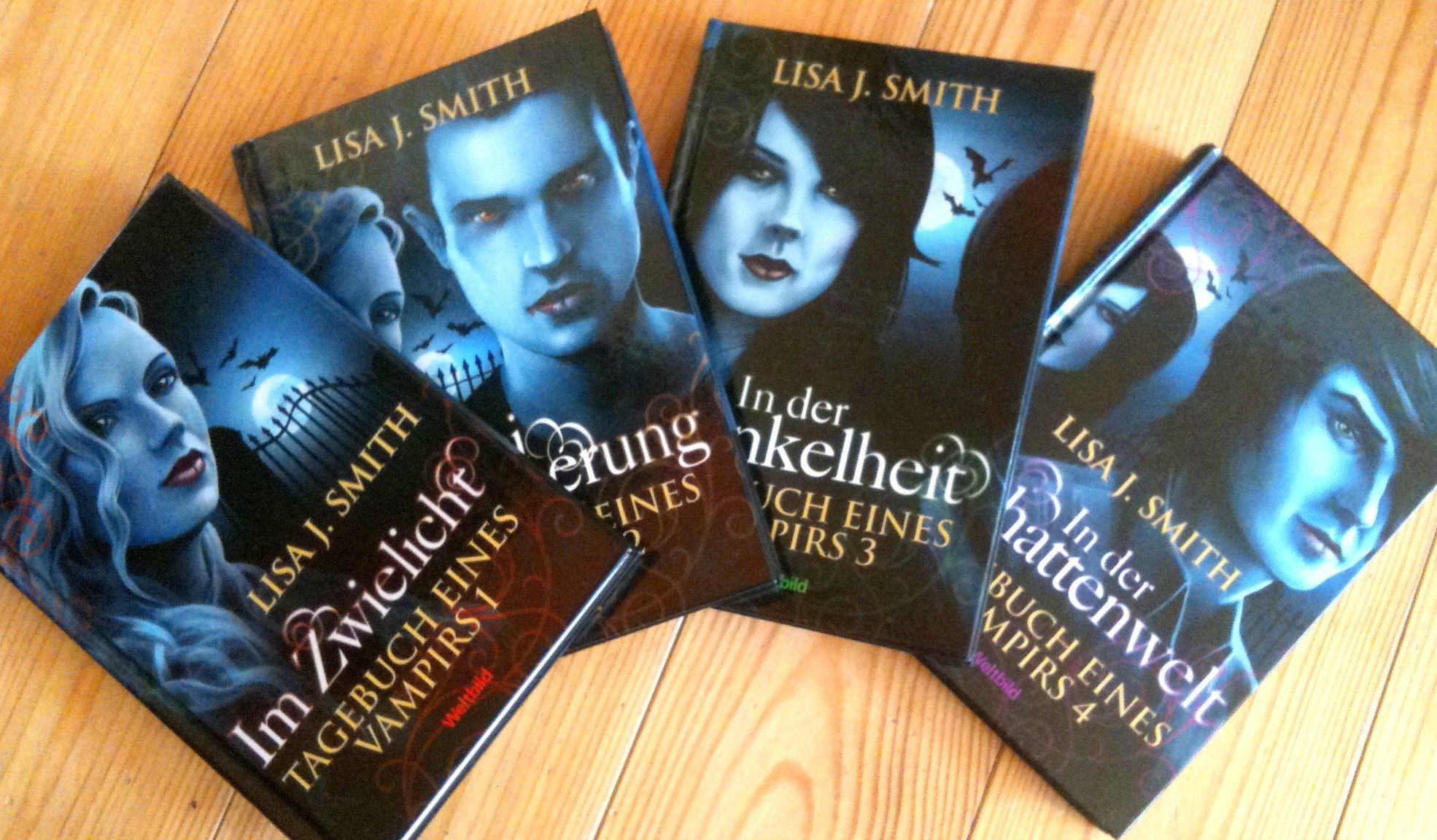 Tagebuch eines Vampirs 4 Bände Buchpaket book cover