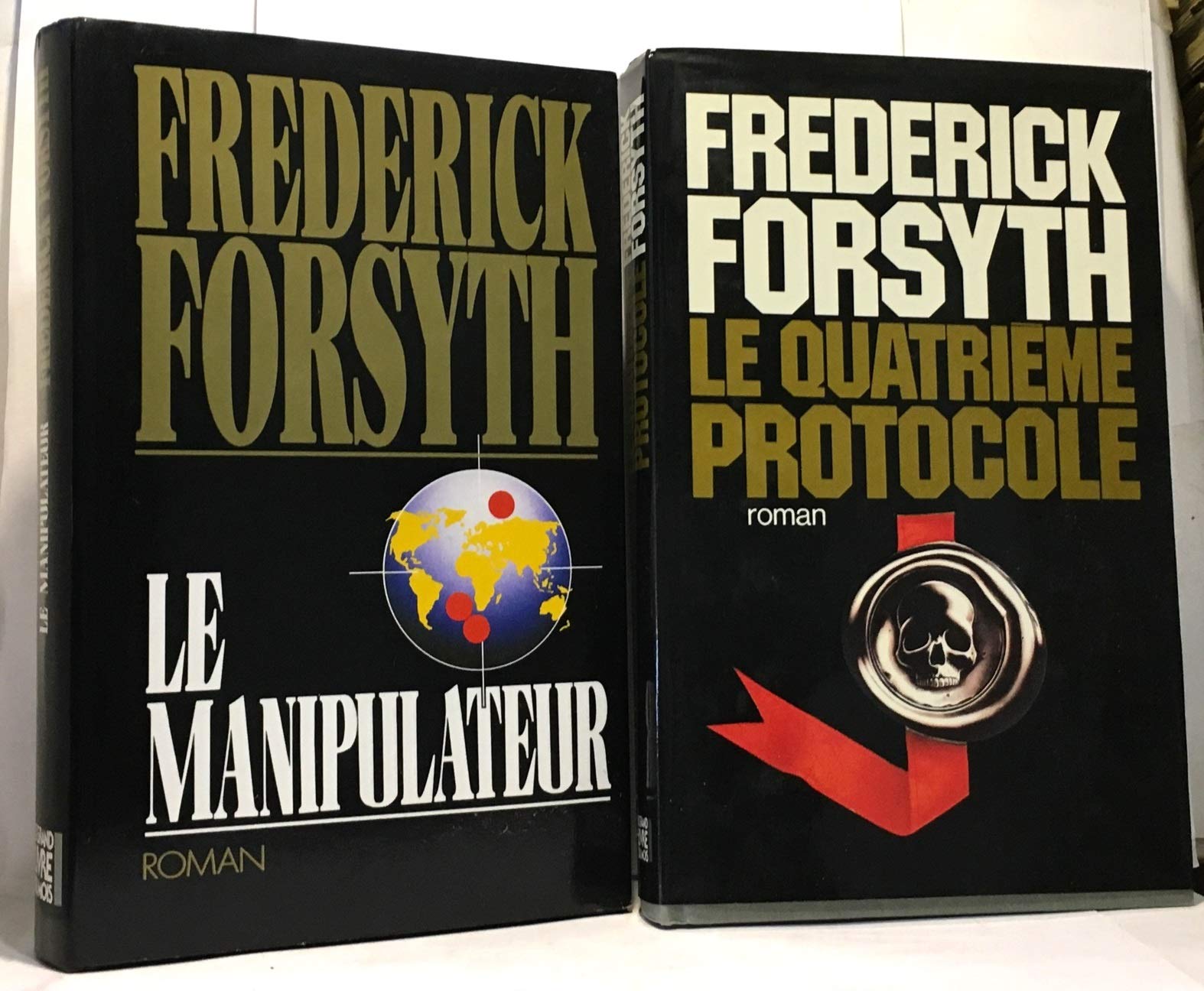 Le quatrième protocole + le manipulateur --- 2 livres book cover