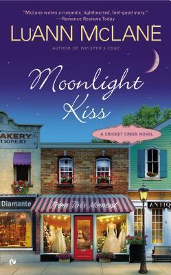 Moonlight Kiss book cover