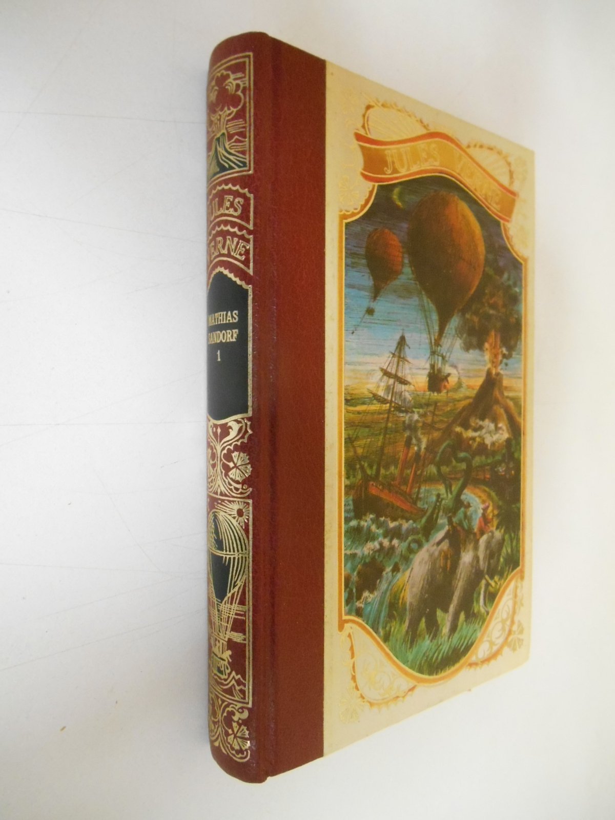 Novelas escogidas book cover