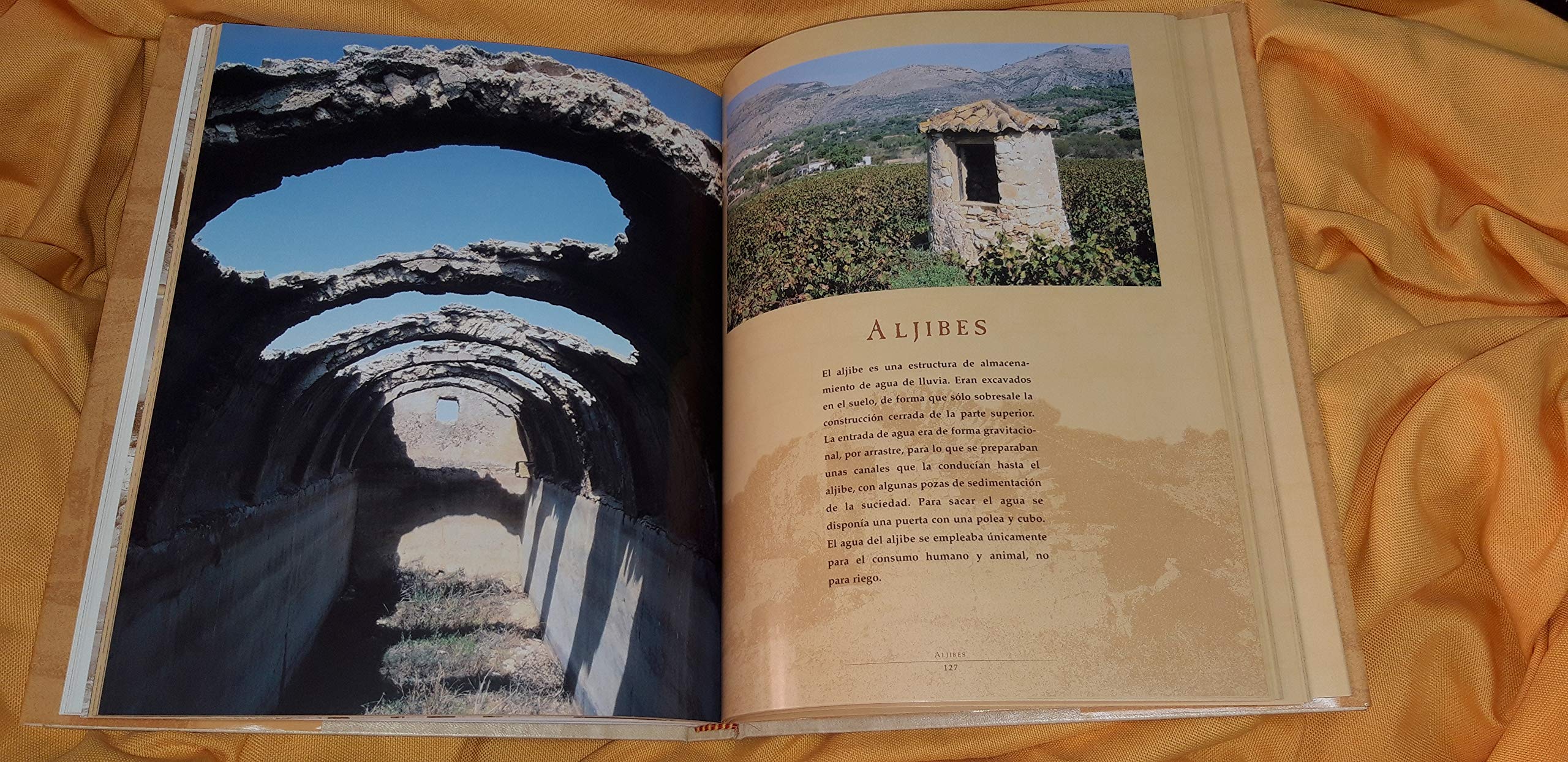 EL MUNDO RURAL EN LA PROVINCIA DE ALICANTE book cover