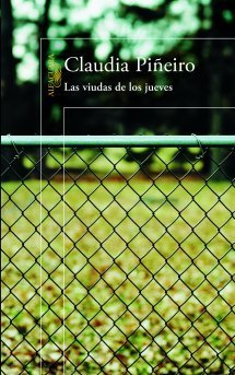 Las viudas de los jueves book cover