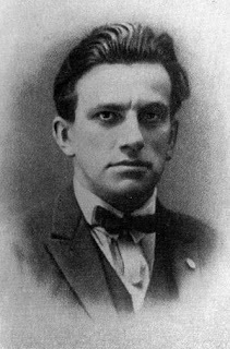 Vladimir Mayakovsky book cover