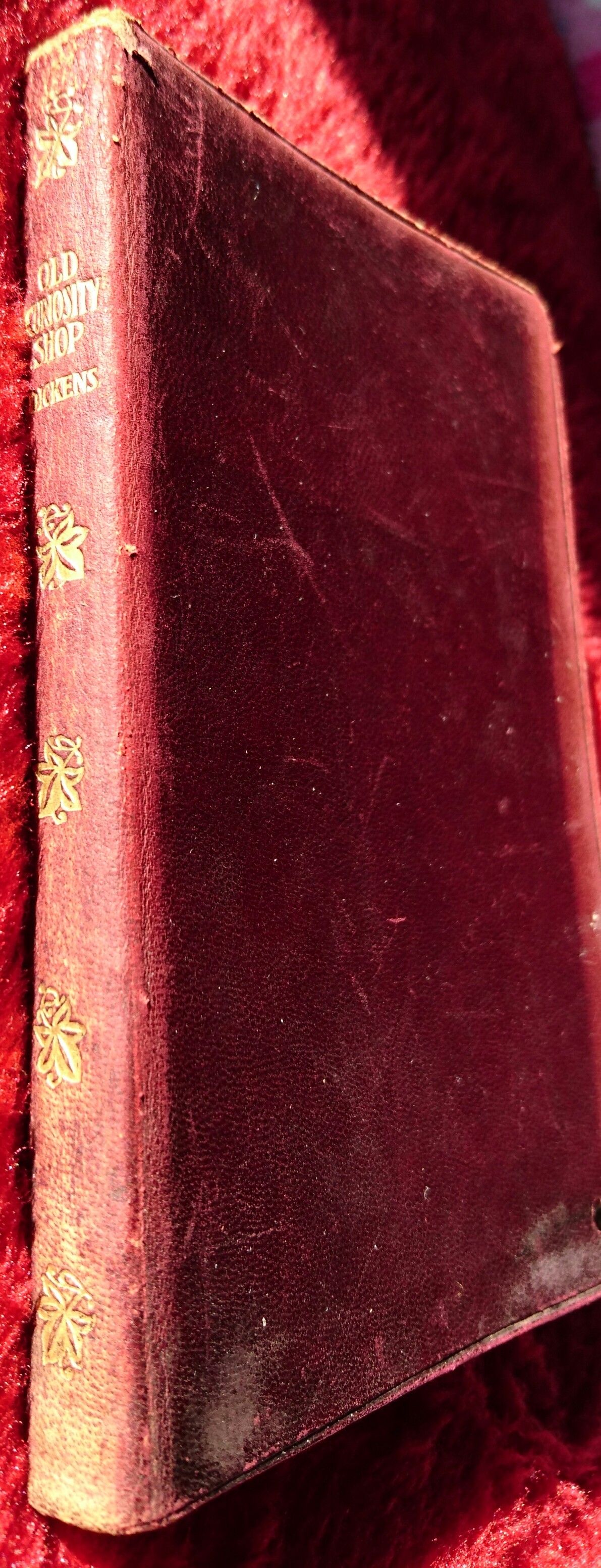 The Old Curiosity Shop book cover