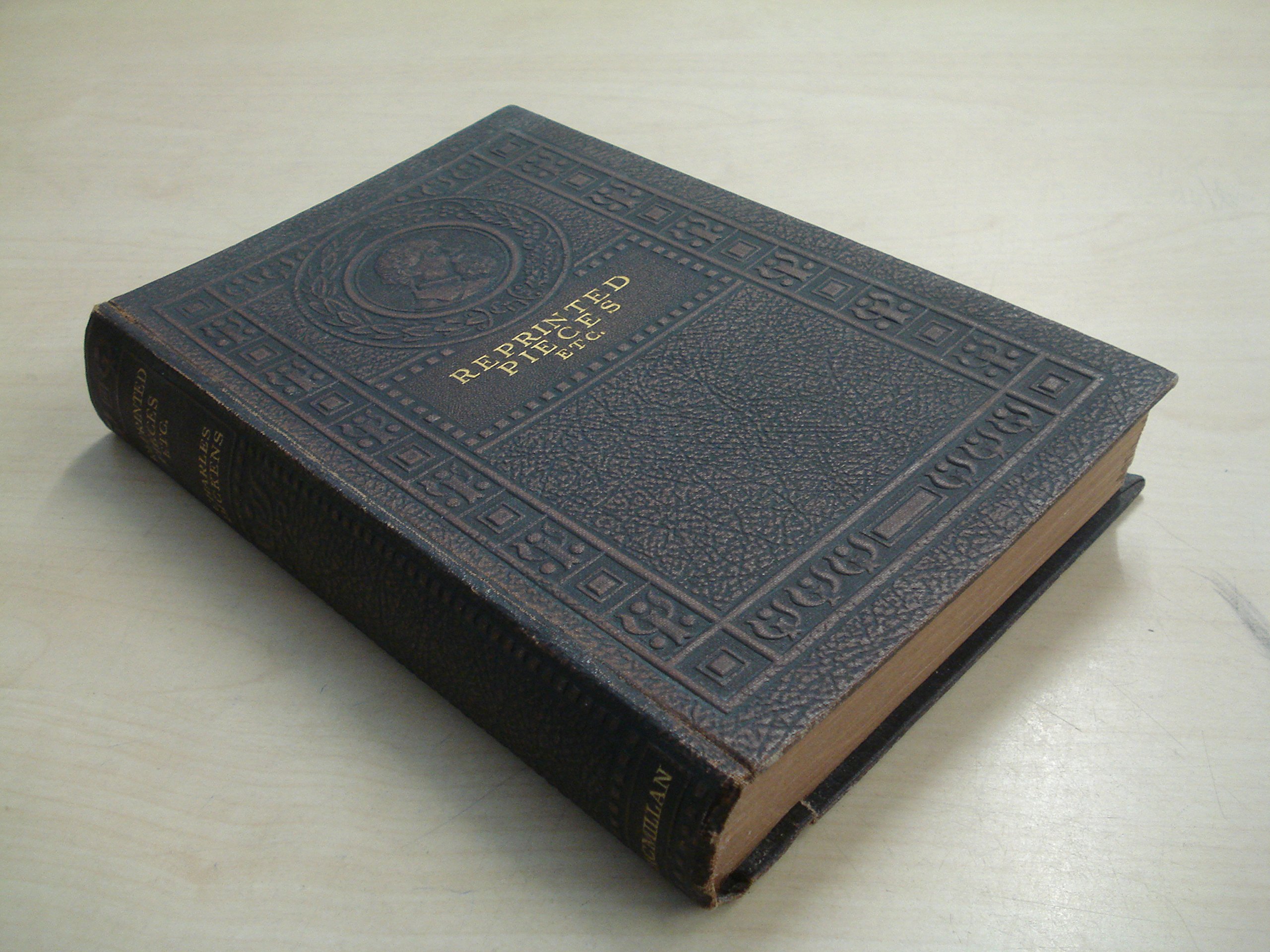 Reprinted Pieces, and The Lazy Tour of Two Idle Apprentices, with an Introduction and Notes by Charles Dickens the Younger book cover